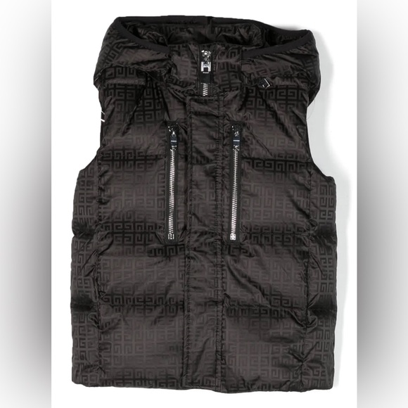 NWT!! Givenchy / Kids / 4 / embroidered-logo detachable hood Padded Vest Black - Picture 1 of 11